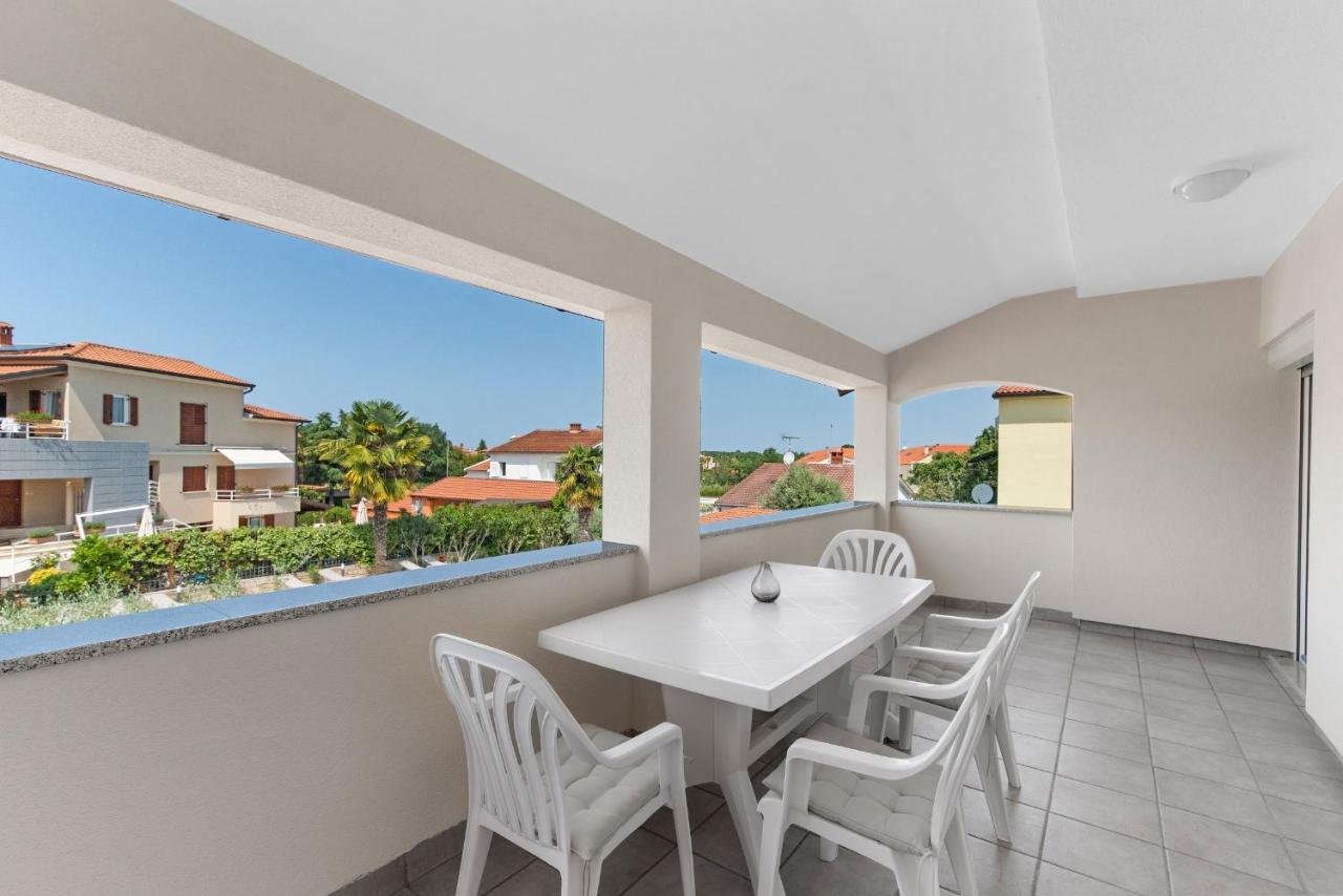 Guest house Hope - With Shared Pool 4*